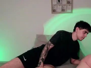 Yui-Ch – webcam model profile photo Image 4