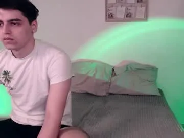 Yui-Ch – webcam model profile photo Image 6