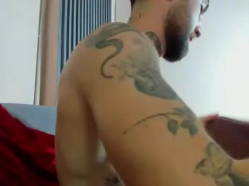 YU-KI00 – webcam model profile photo Image 11