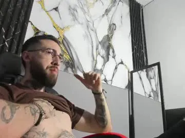 YU-KI00 – webcam model profile photo Image 14