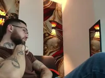 YU-KI00 – webcam model profile photo Image 17