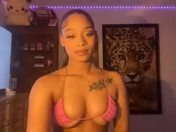 PumaShyXD – webcam model profile photo Image 11