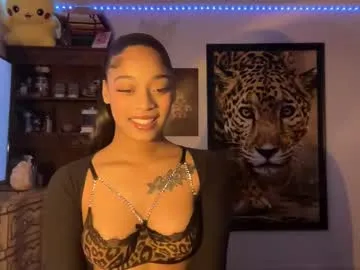 PumaShyXD – webcam model profile photo Image 2