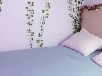 MerlyG – webcam model profile photo Image 18