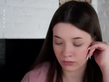 Helen_Vidall – webcam model profile photo Image 8