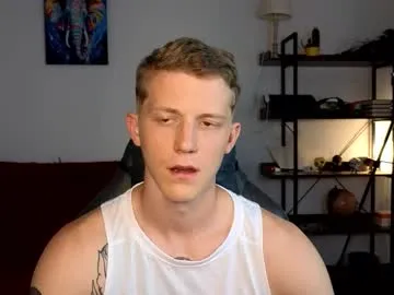 Yui-Ch – webcam model profile photo Image 2