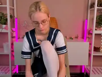 Emma96_hot – webcam model profile photo Image 7