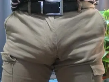 PumaShyXD – webcam model profile photo Image 6