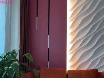 _meganmeow_ – webcam model profile photo Image 15