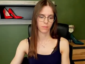 DestinyTurner – webcam model profile photo Image 2