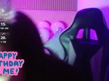 Olivia_11 – webcam model profile photo Image 19