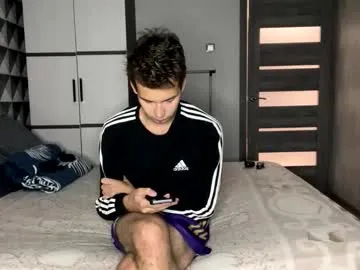 sigmasian – webcam model profile photo Image 3