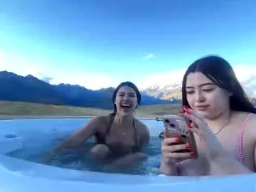 namicute – webcam model profile photo Image 4