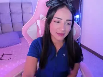 Runarunapi – webcam model profile photo Image 17