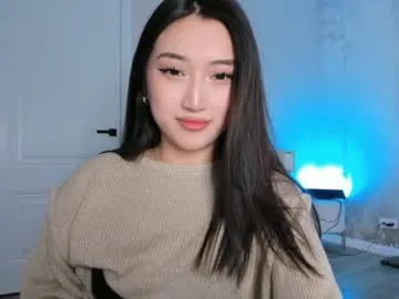 avroramy – webcam model profile photo Image 11