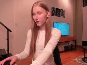 deserve_dessert – webcam model profile photo Image 19