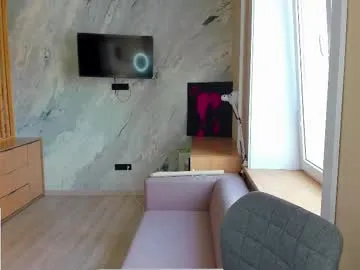 Ruchi_1 – webcam model profile photo Image 4