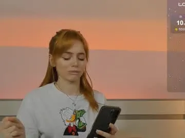 AngelinaTeller – webcam model profile photo Image 3