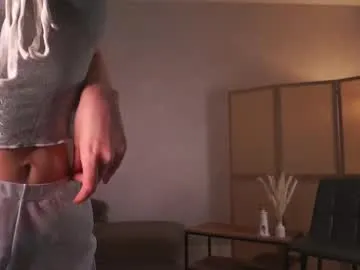 -AngelAri- – webcam model profile photo Image 10