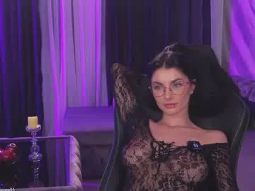 MerlyG – webcam model profile photo Image 14