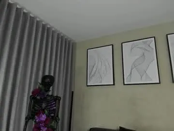 PumaShyXD – webcam model profile photo Image 11