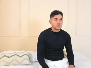 Yui-Ch – webcam model profile photo Image 19