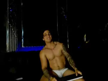 steveen_1604 – webcam model profile photo Image 5