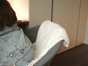 ms_dira – webcam model profile photo Image 2