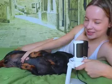 Emy-sexyy – webcam model profile photo Image 19