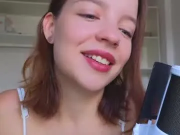 Emy-sexyy – webcam model profile photo Image 3