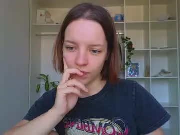 Emy-sexyy – webcam model profile photo Image 7