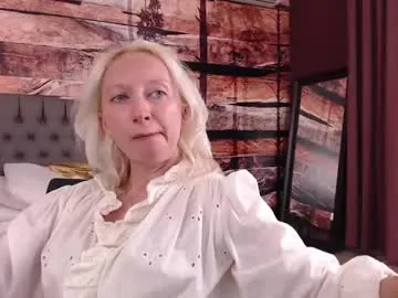 bunnyblondy – webcam model profile photo Image 2