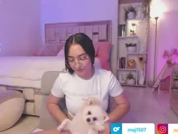 Runarunapi – webcam model profile photo Image 11