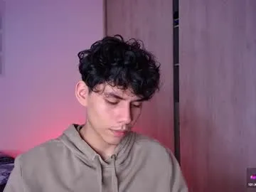 i_n_d_i_c_a – webcam model profile photo Image 10