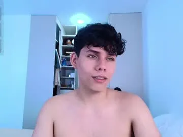 i_n_d_i_c_a – webcam model profile photo Image 13