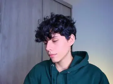 i_n_d_i_c_a – webcam model profile photo Image 4