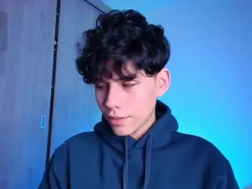 i_n_d_i_c_a – webcam model profile photo Image 7