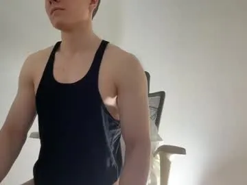 PumaShyXD – webcam model profile photo Image 5