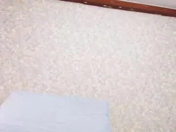 Runarunapi – webcam model profile photo Image 3