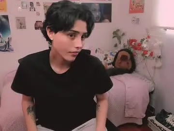 Yui-Ch – webcam model profile photo Image 4