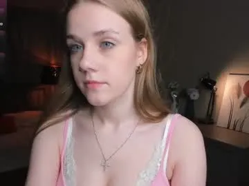 bloomyogi – webcam model profile photo Image 4