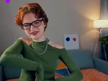 Runarunapi – webcam model profile photo Image 10