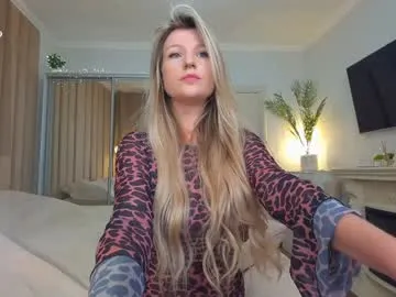 sigmasian – webcam model profile photo Image 14