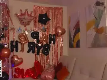 Helen_Vidall – webcam model profile photo Image 9