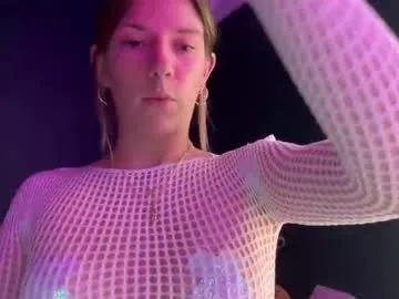 Emma96_hot – webcam model profile photo Image 11