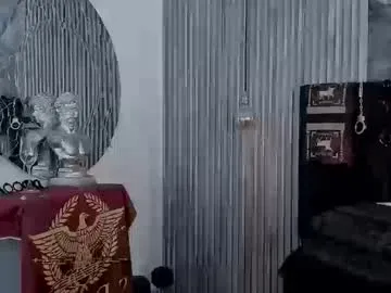 PumaShyXD – webcam model profile photo Image 4