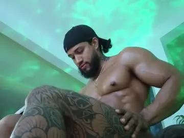 PumaShyXD – webcam model profile photo Image 12