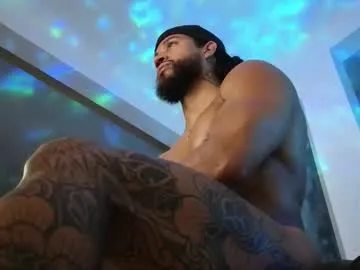 PumaShyXD – webcam model profile photo Image 14