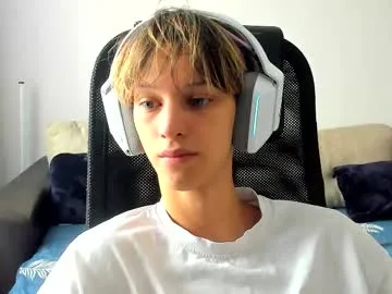 winter11 – webcam model profile photo Image 5