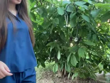 katt008 – webcam model profile photo Image 10